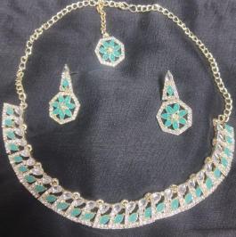 premium set Gold jewellery wholesalers in Pune
